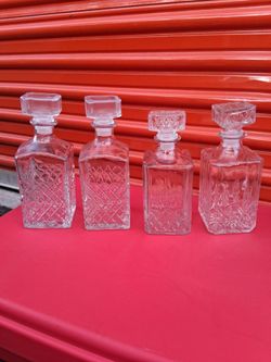 Refillable liquor bottles 2 for $25.00 Pickup 2-11 pm rainbow/charleston cash only read description