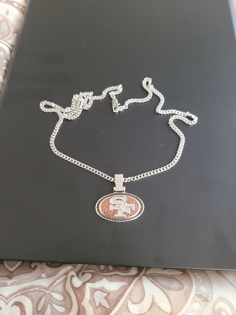 24 Inch Chain w SF 49ers Pendant Looking To Sell