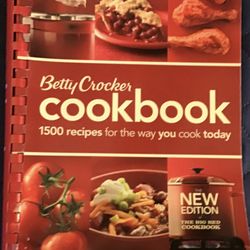 Cookbook- Betty Crocker-1500 Recipes For The Way You Cook Today - New Edition Of The Big Red Cookbook