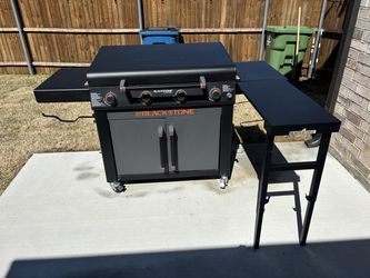 Blackstone 36" Culinary Omnivore Griddle with Prep Table 4 -Burner Liquid propane Flat Top Gril