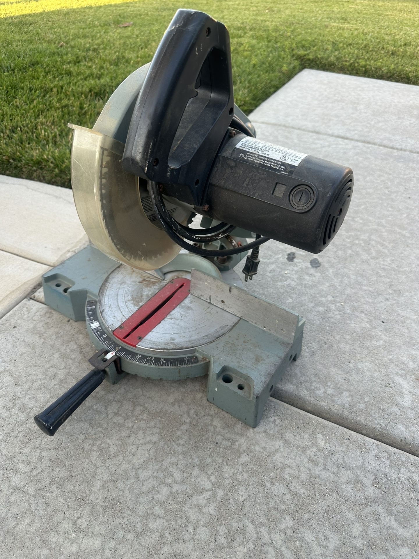 10” Delta Miter Saw