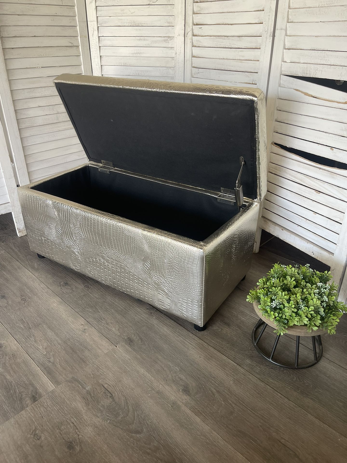Storage Ottoman
