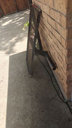 Hitch Mount Carrier 20x24 1/5