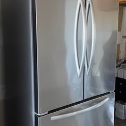 Kitchen Aid French Door Refrigerator 
