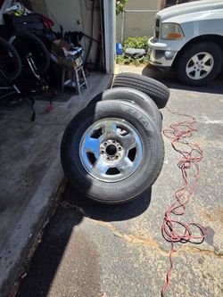 Ford F150 Stick Chrome Wheels