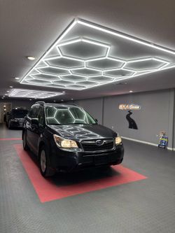 2016 SUBARU FORESTER  NO ACCIDENTS 1-OWNER 