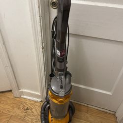 Vacuum Cleaner 