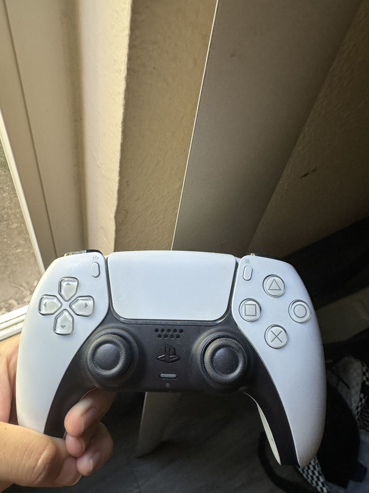 PS4 Controller