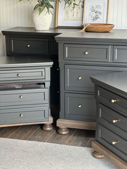 4 Piece Dresser Set
