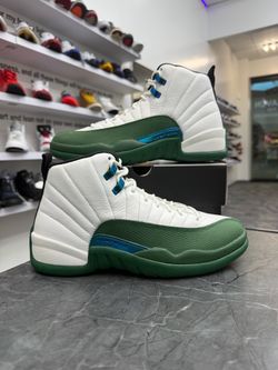Jordan 12 Bucks