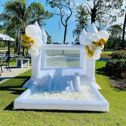 White Castle Slide With ball Pit