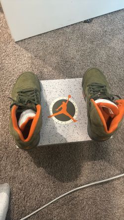 Air Jordan 5s (olives)  Size 11
