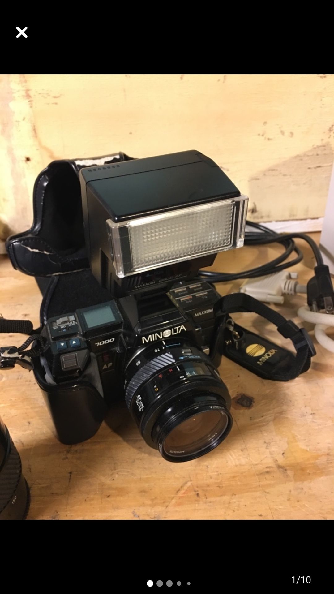 Minolta 35mm camera bundle and equipment