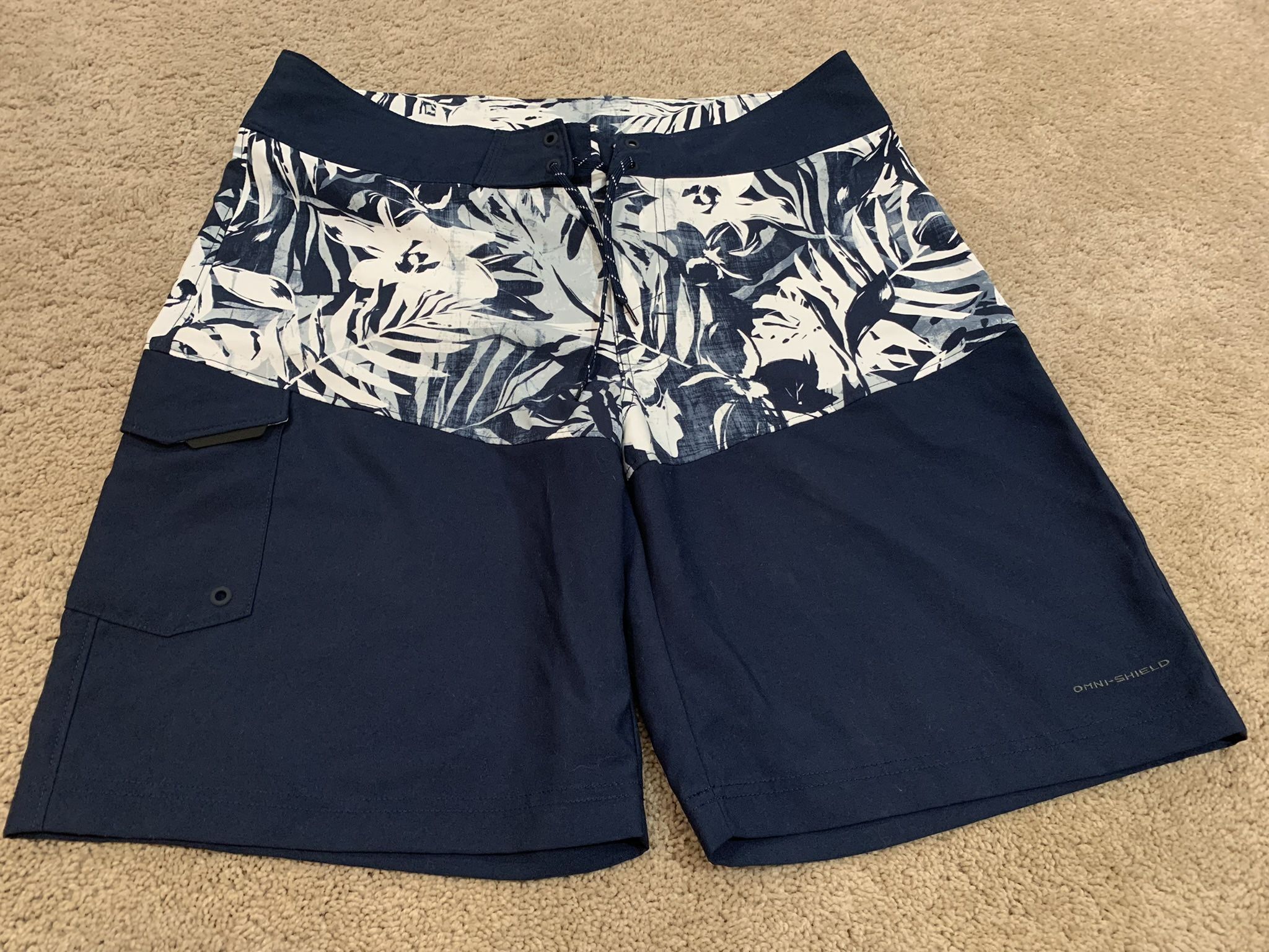 Mens COLUMBIA SZ 34 Performance Swimming Or Fishing Shorts Brand New Without Tags