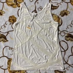 New Calvin Klein women’s top