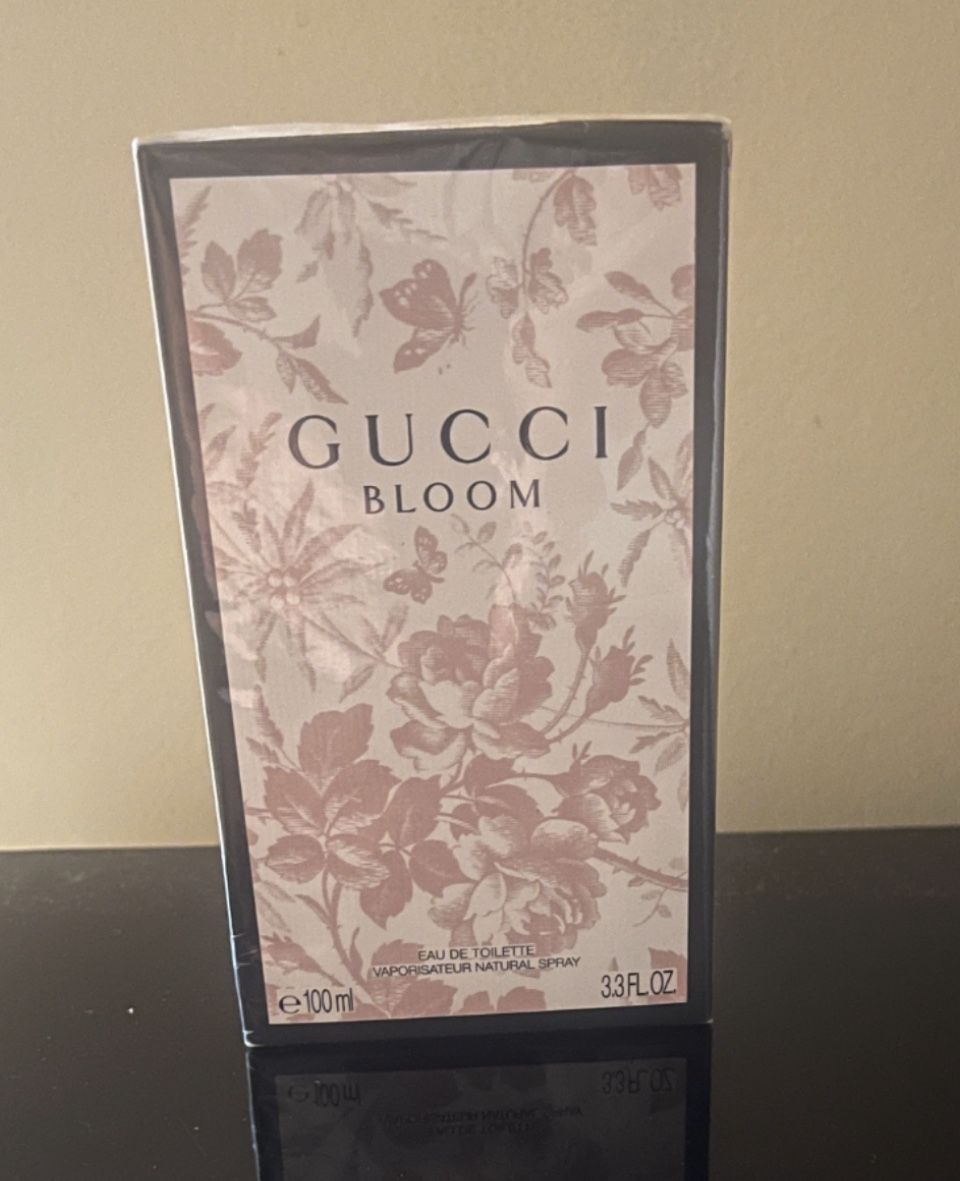 Gucci Bloom Perfume Large Size 3.3 Fl Oz Sealed Never Opened Please View Photo Gallery For Full Details Pickup Gaithersburg Md20877