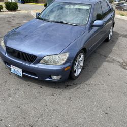 2005 Lexus IS 300