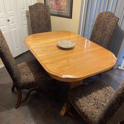 Solid Wood Dining Table Set w/ 4 Upholstered Chairs + Leaf