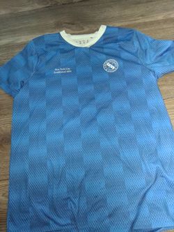 Abercrombie blue soccer jersey