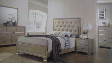 Bedroom sets