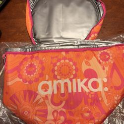 Amika Cooler 