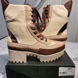 Fashion Nova Boots