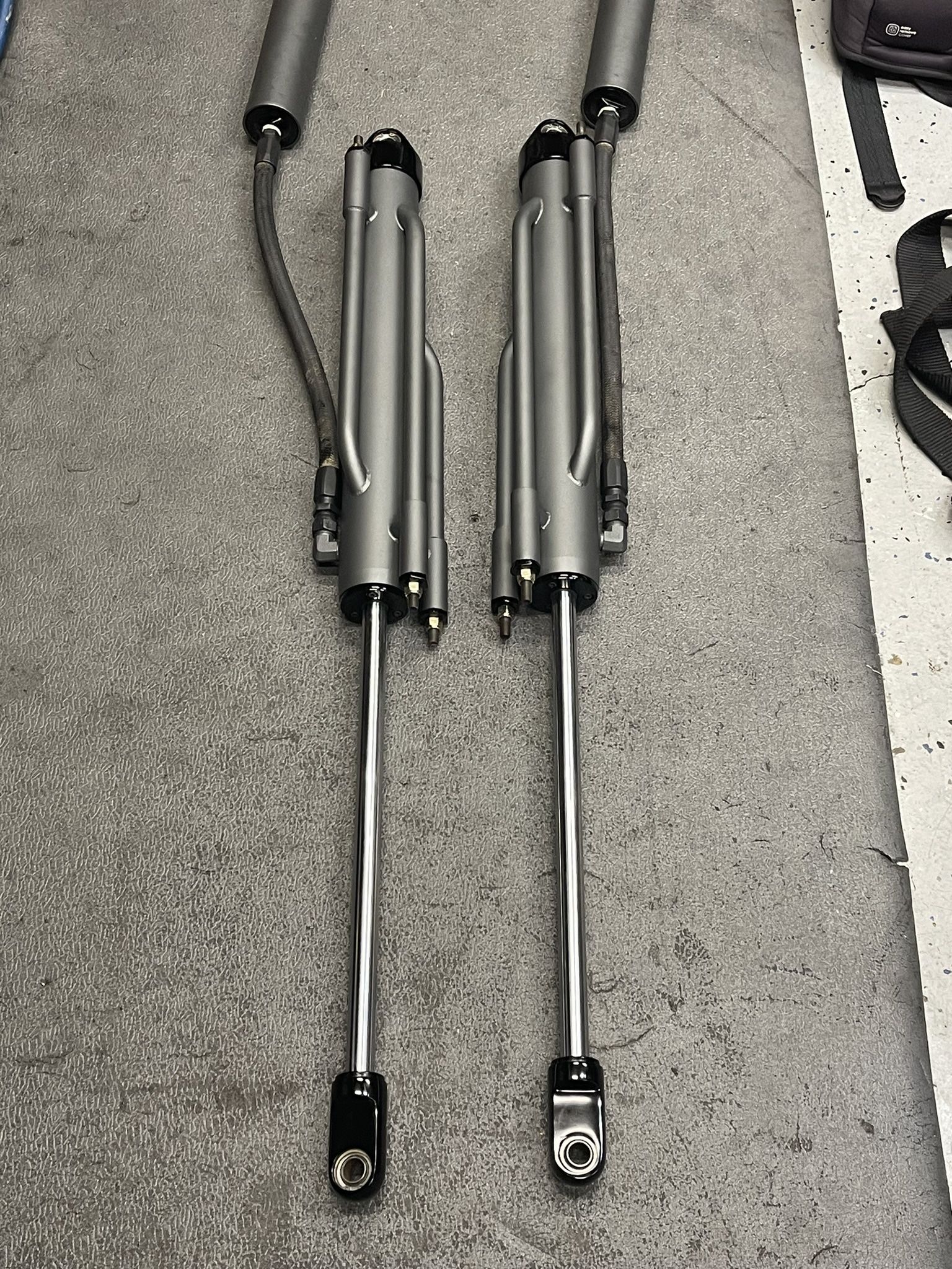 ADS 2.5 X 16” Bypass Shock 