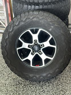 6 Ct 5x5 Lug Nut Wheels