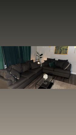 Beautiful new grey couch set
