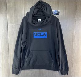 Nike UCLA Bruins College Essentials Funnel-Neck Hoodie Gray 