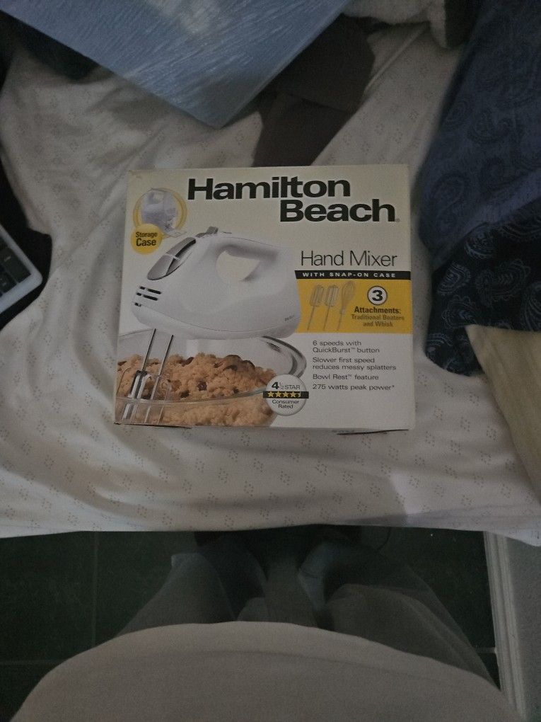 Hand mixer