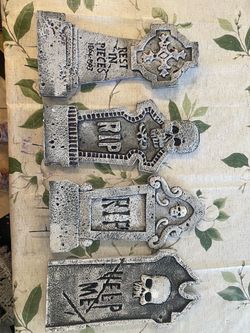 Halloween Tombstone Decorations Set of 4