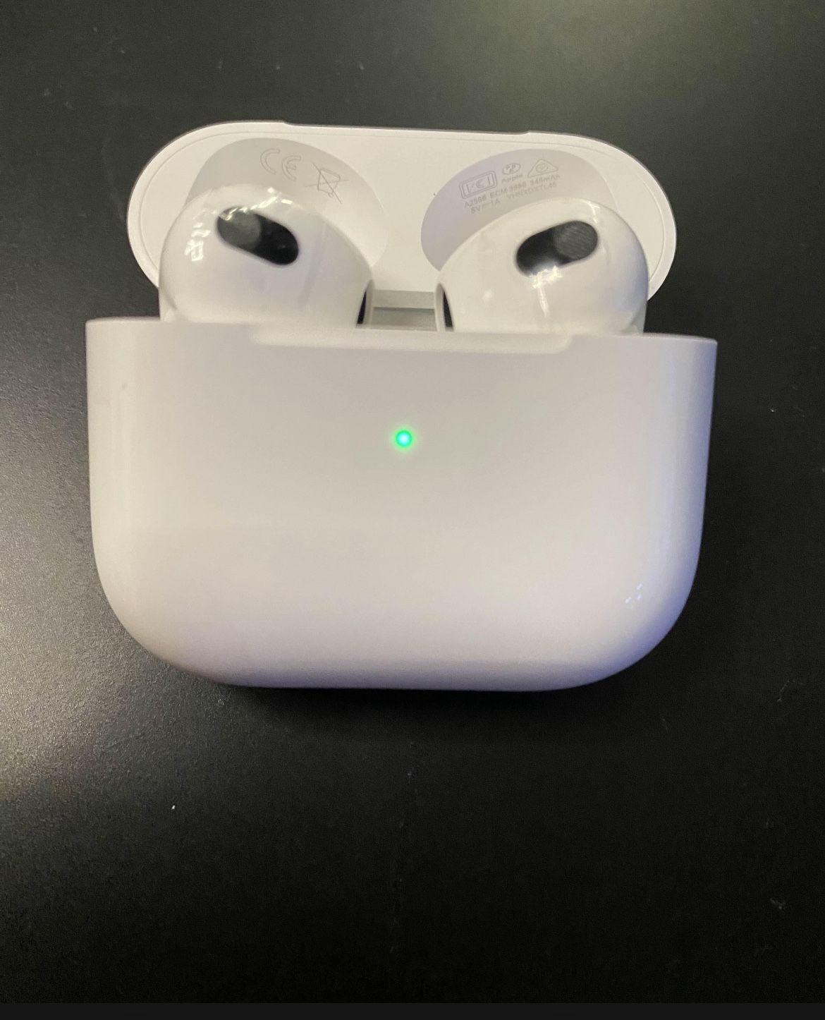 AirPods Gen 3