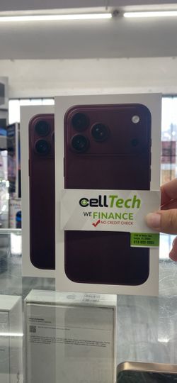 18 pro max 256gb unlock!! Financing available!!