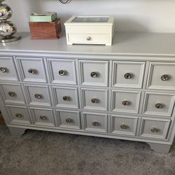 Pottery Barn Smart Console Table / Sideboard With Plug In Capability 