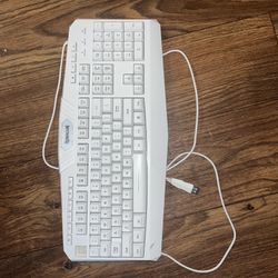 REDDRAGON LED Keyboard (White）