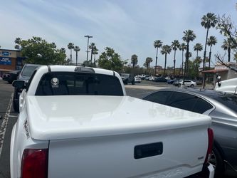 3rd gen Tacoma hard top bed cover for 5ft bed