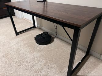 Wide Multipurpose Office Table – Good Condition