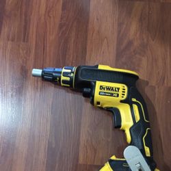 Buen Estado Gente Interesada $100