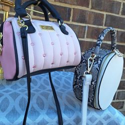 Betsey Johnson & Fashion Bag Just In Time For Spring 