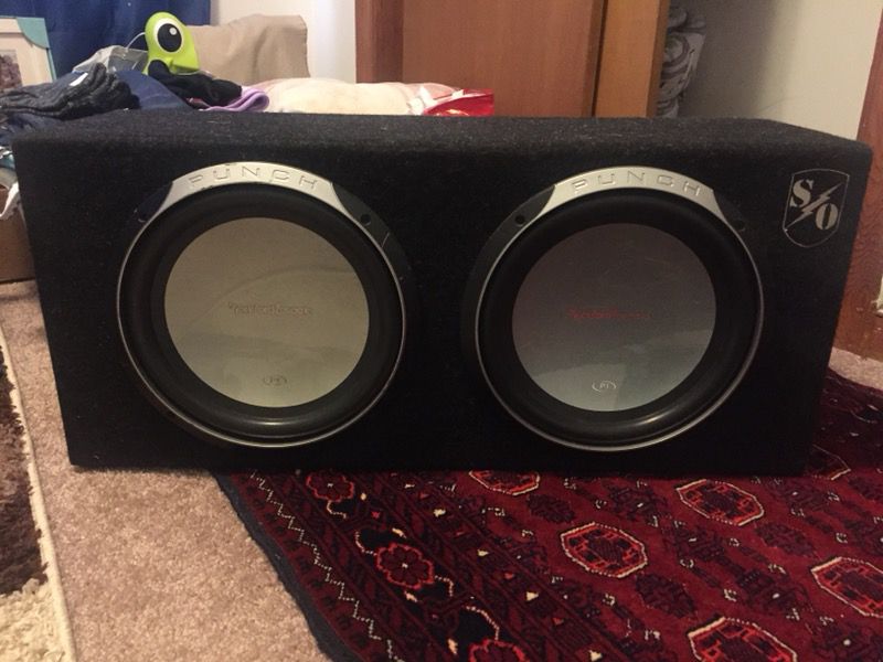 Subwoofers with Sony Xplode Amp 1000 watts