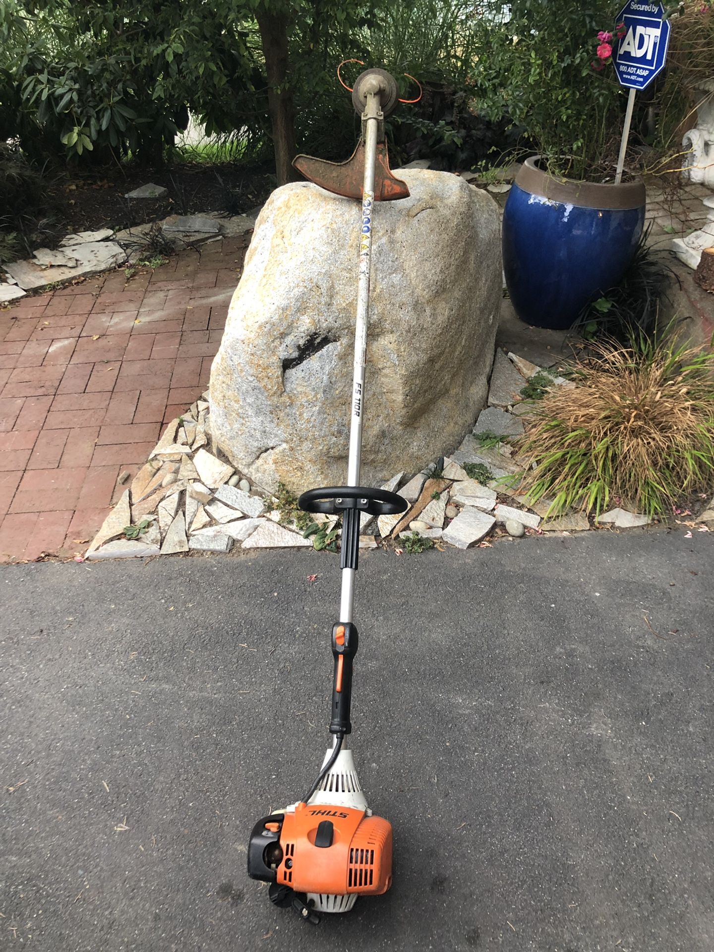 Sthil commercial weed wacker for Sale in Seattle, WA OfferUp