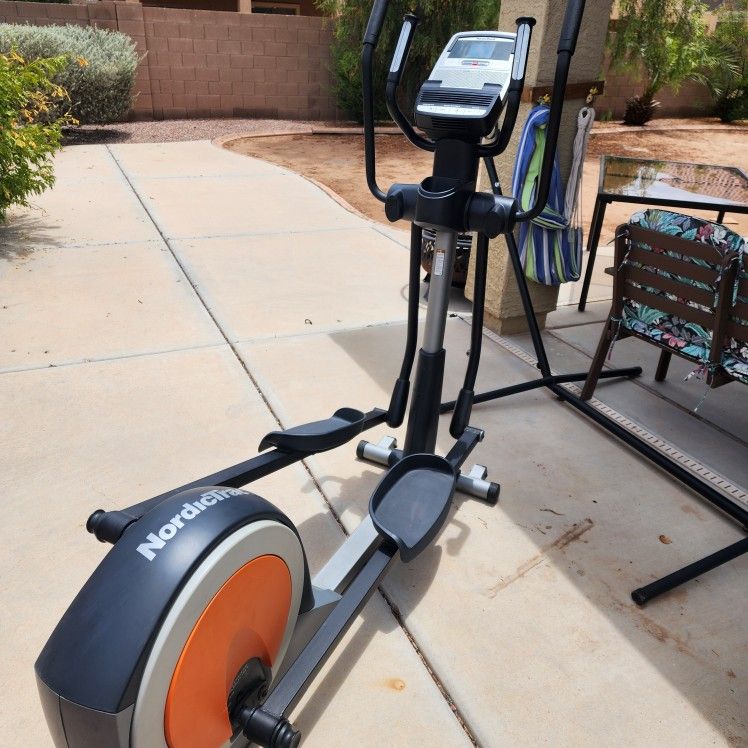 Treadmill elliptical