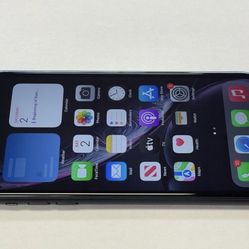 EXCELLENT UNLOCKED IPhone XR Black, 128gb Works With ANY COMPANY.   Tmobile, Metro Pcs, Att, Cricket, Verizon and international. Comes with charger an