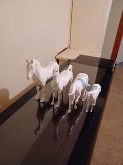Peter Stone white Horse Model Figurines