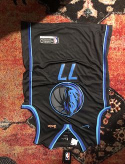 Luka Doncic Size 48 AUTHENTIC