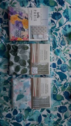 Lot of 3 Printed Shower Curtains