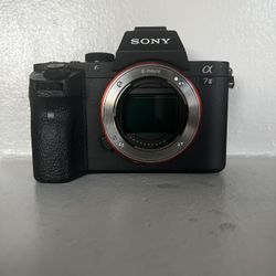 Sony A 7II