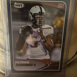 Patrick Mahomes Rookie 2017 Sage Hit Set Kansas Chiefs Game Football Card NFL #5