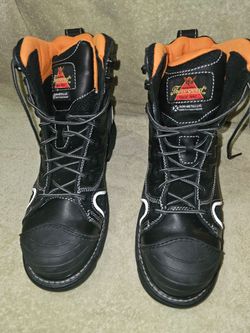 Mens Thorogood work boots 9.5 black